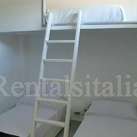 White Fashion House Villa