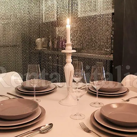 White Fashion House Villa *